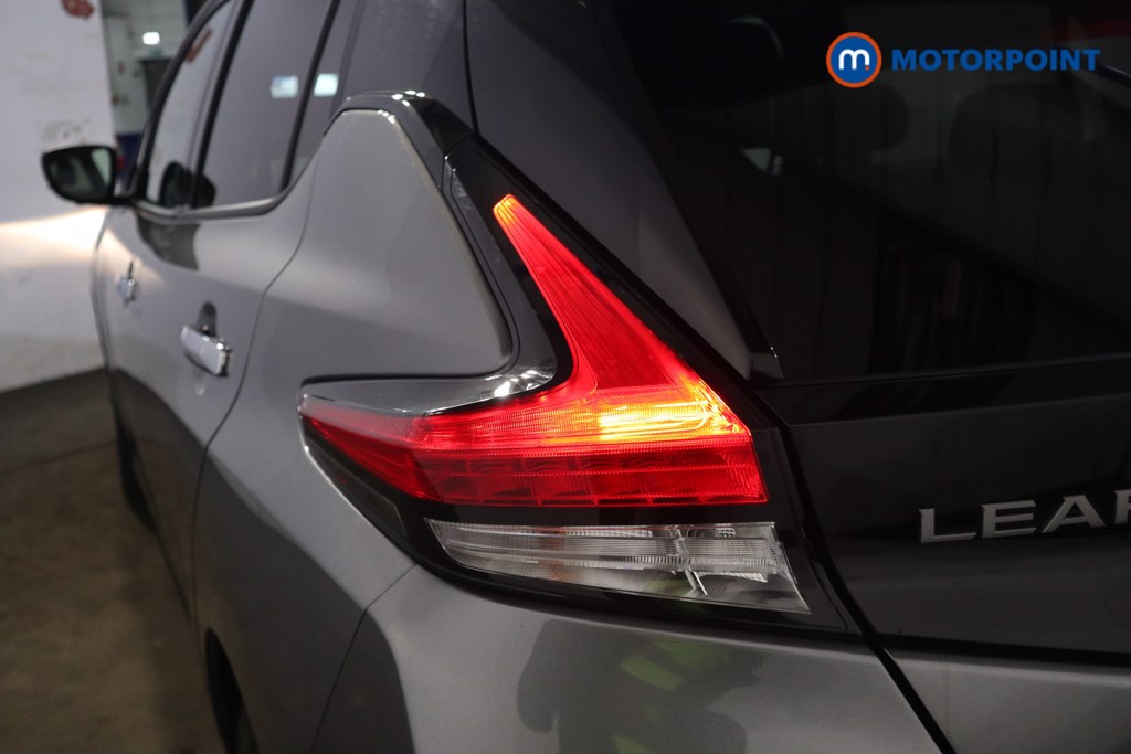 Nissan Leaf N-Connecta Automatic Electric Hatchback - Stock Number (1627902) - 27th supplementary image