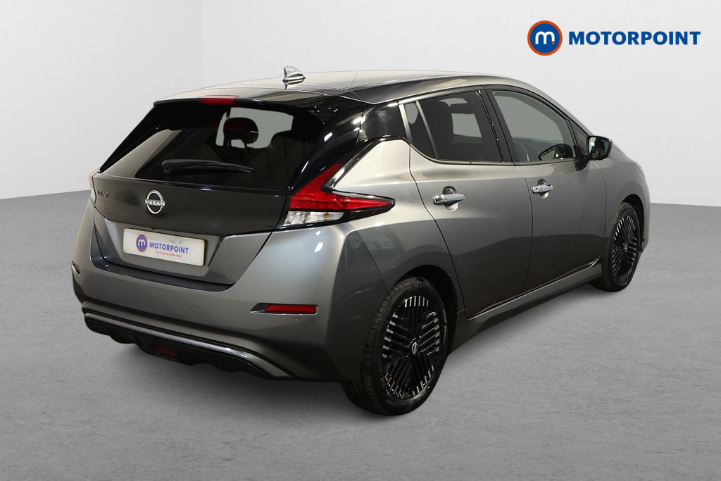 Nissan Leaf N-Connecta Automatic Electric Hatchback - Stock Number (1627902) - Drivers side rear corner