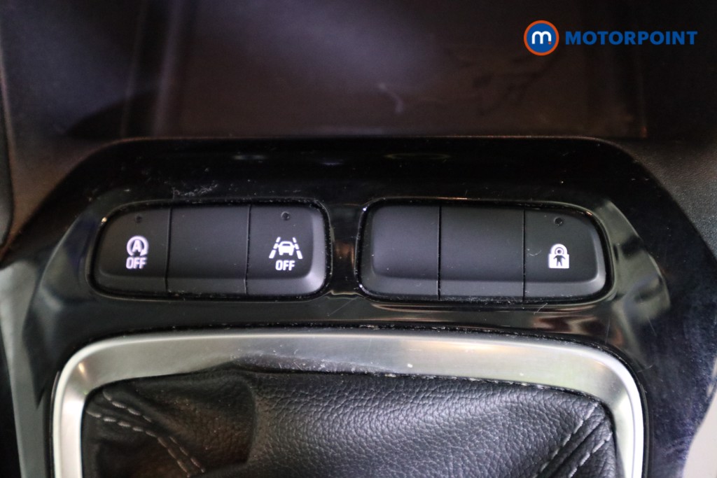 Vauxhall Corsa Design Manual Petrol Hatchback - Stock Number (1627984) - 9th supplementary image