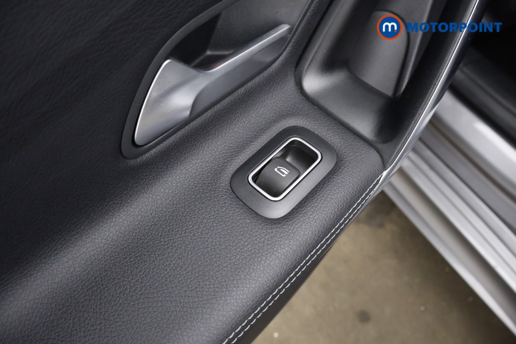 Mercedes-Benz CLA Amg Line Automatic Petrol Estate - Stock Number (1628433) - 31st supplementary image