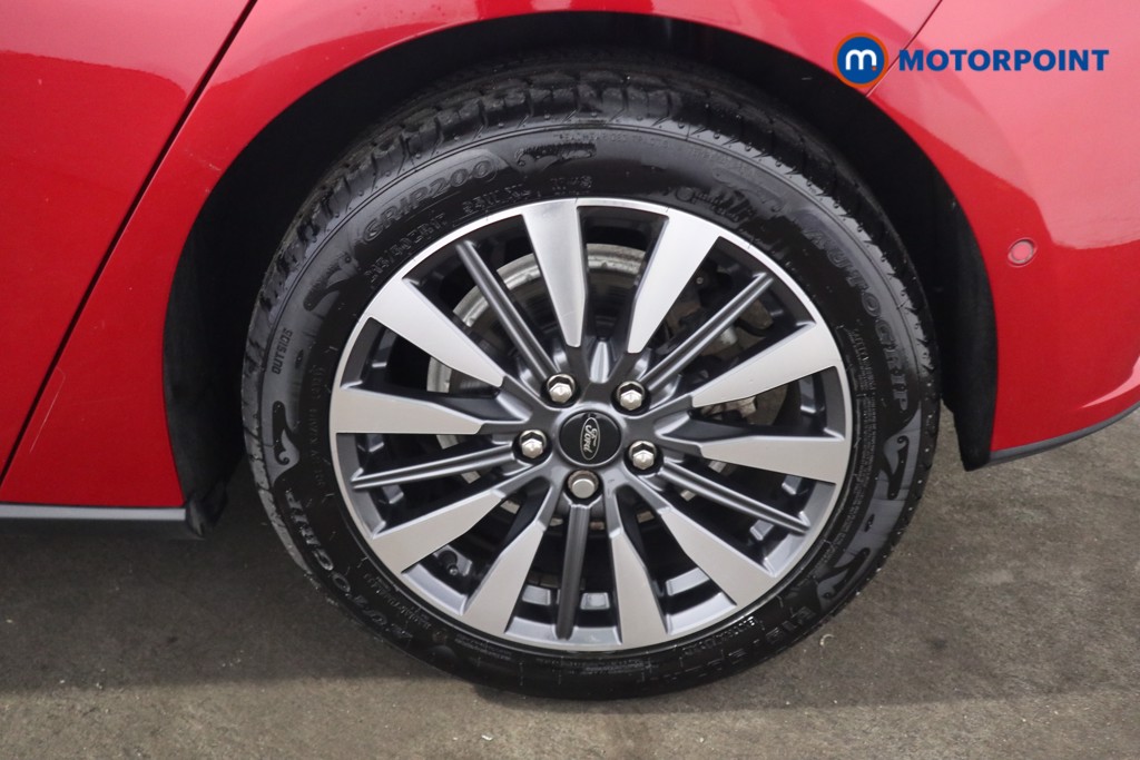 Ford Focus Titanium Vignale Manual Petrol Hatchback - Stock Number (1628785) - 27th supplementary image