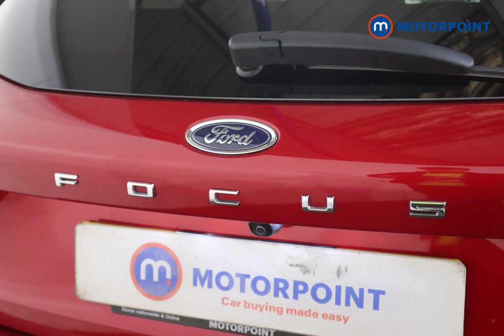 Ford Focus Titanium Vignale Manual Petrol Hatchback - Stock Number (1628785) - 31st supplementary image