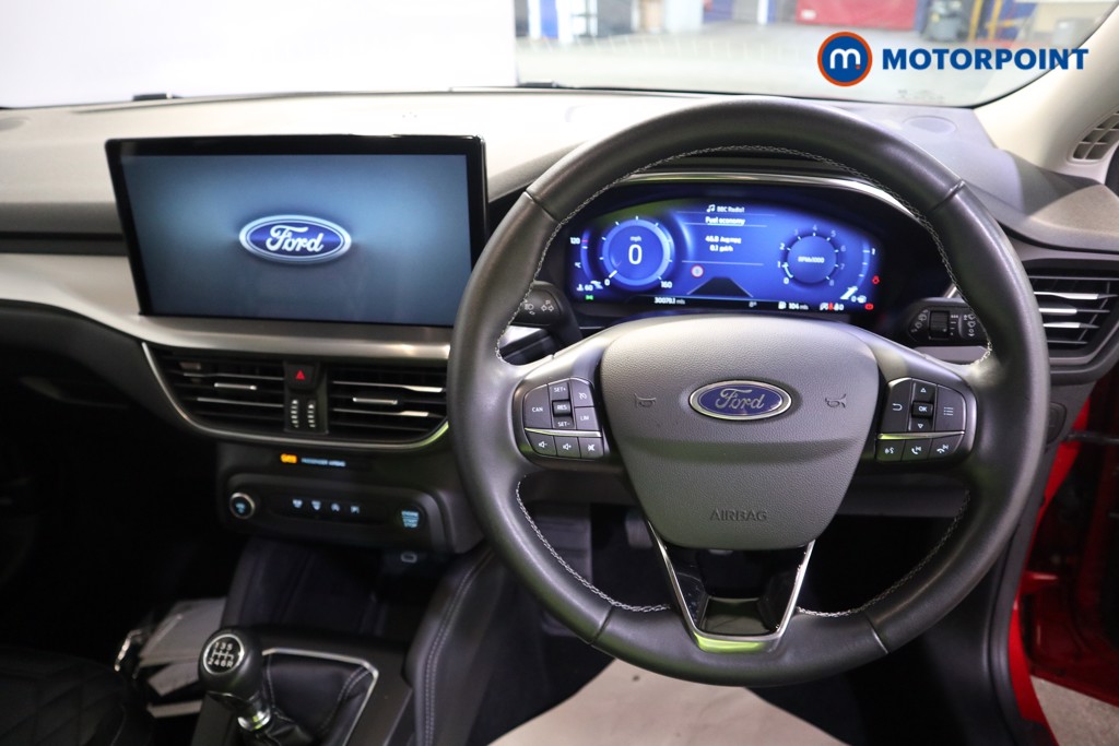 Ford Focus Titanium Vignale Manual Petrol Hatchback - Stock Number (1628785) - 1st supplementary image