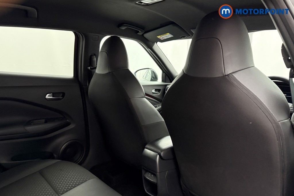 Nissan Juke N-Connecta Automatic Petrol SUV - Stock Number (1628808) - 16th supplementary image