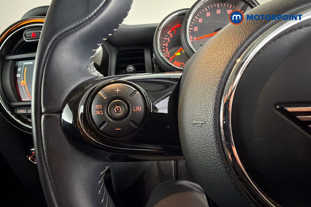 Mini Hatchback Cooper Exclusive Manual Petrol Hatchback - Stock Number (1629043) - 3rd supplementary image