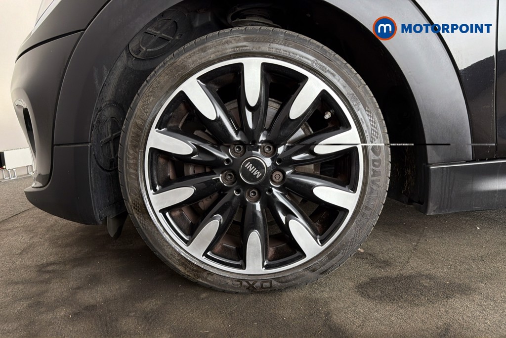 Mini Hatchback Cooper Exclusive Manual Petrol Hatchback - Stock Number (1629043) - 47th supplementary image
