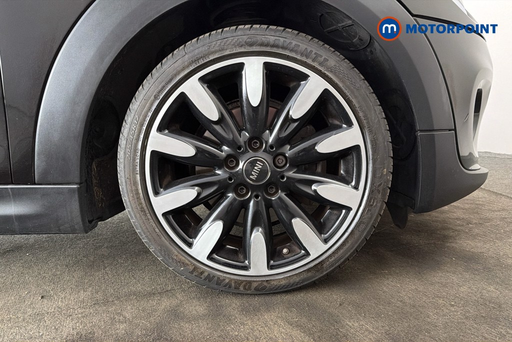 Mini Hatchback Cooper Exclusive Manual Petrol Hatchback - Stock Number (1629043) - 50th supplementary image