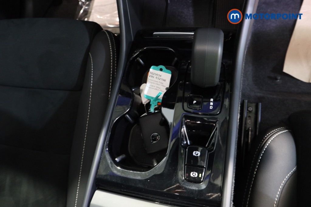 Volvo Xc40 Plus Automatic Petrol SUV - Stock Number (1629534) - 9th supplementary image