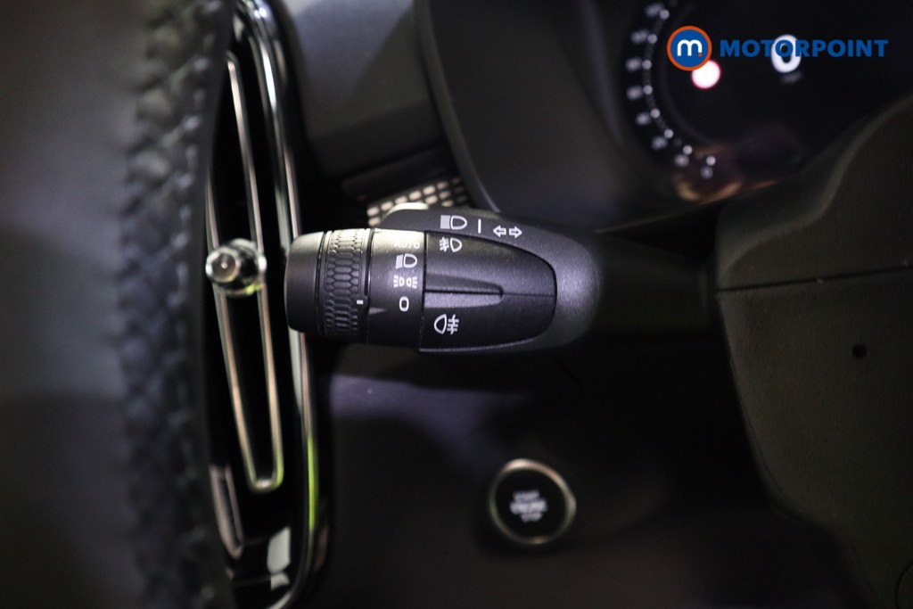 Volvo Xc40 Plus Automatic Petrol SUV - Stock Number (1629534) - 12th supplementary image