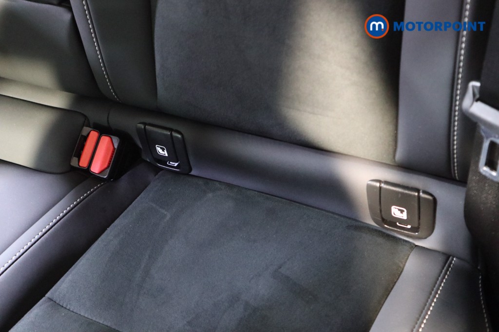 Volvo Xc40 Plus Automatic Petrol SUV - Stock Number (1629534) - 20th supplementary image