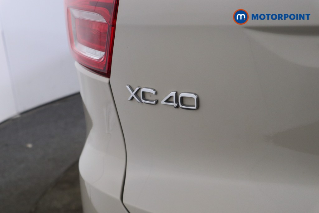 Volvo Xc40 Plus Automatic Petrol SUV - Stock Number (1629534) - 33rd supplementary image