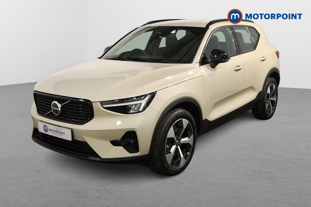 Volvo Xc40 Plus Automatic Petrol SUV - Stock Number (1629534) - Passenger side front corner