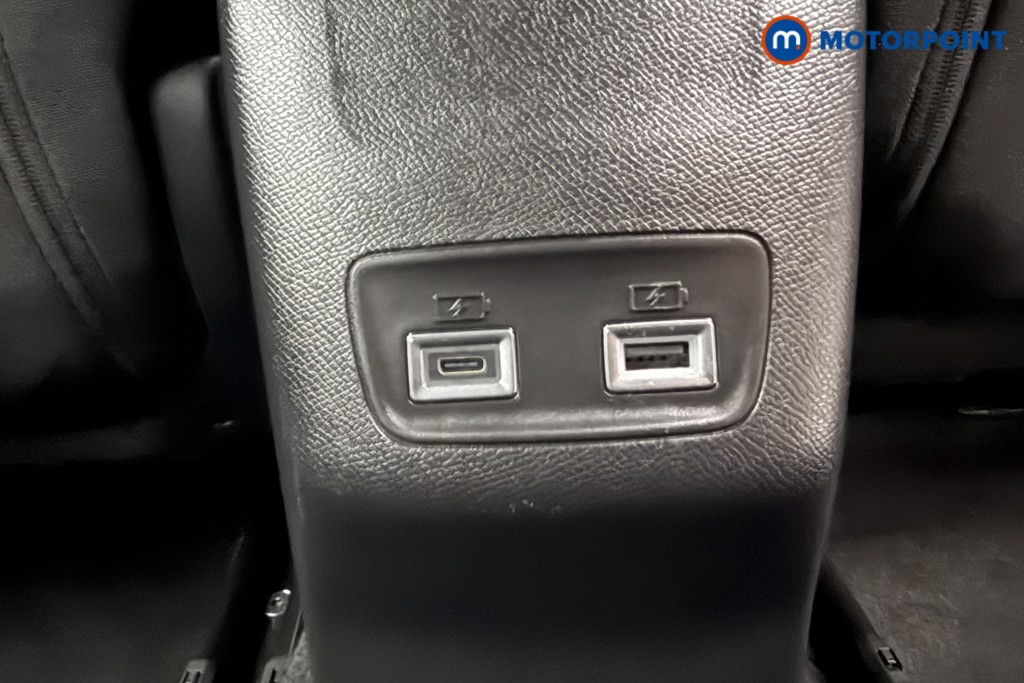 Peugeot 2008 Allure Manual Petrol SUV - Stock Number (1630229) - 18th supplementary image