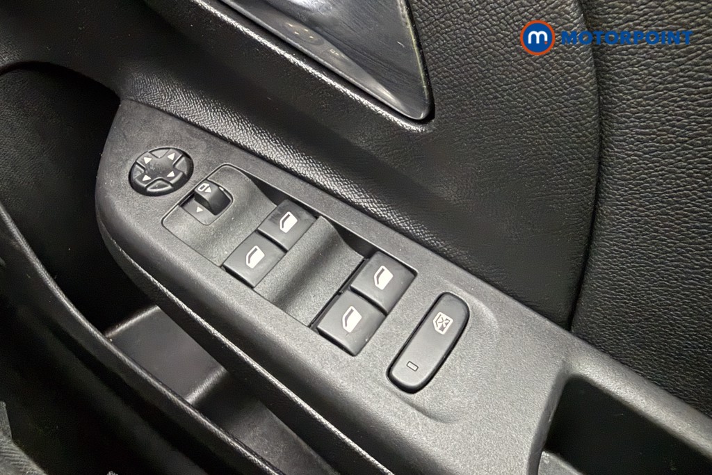 Vauxhall Corsa GS Manual Petrol Hatchback - Stock Number (1630371) - 16th supplementary image