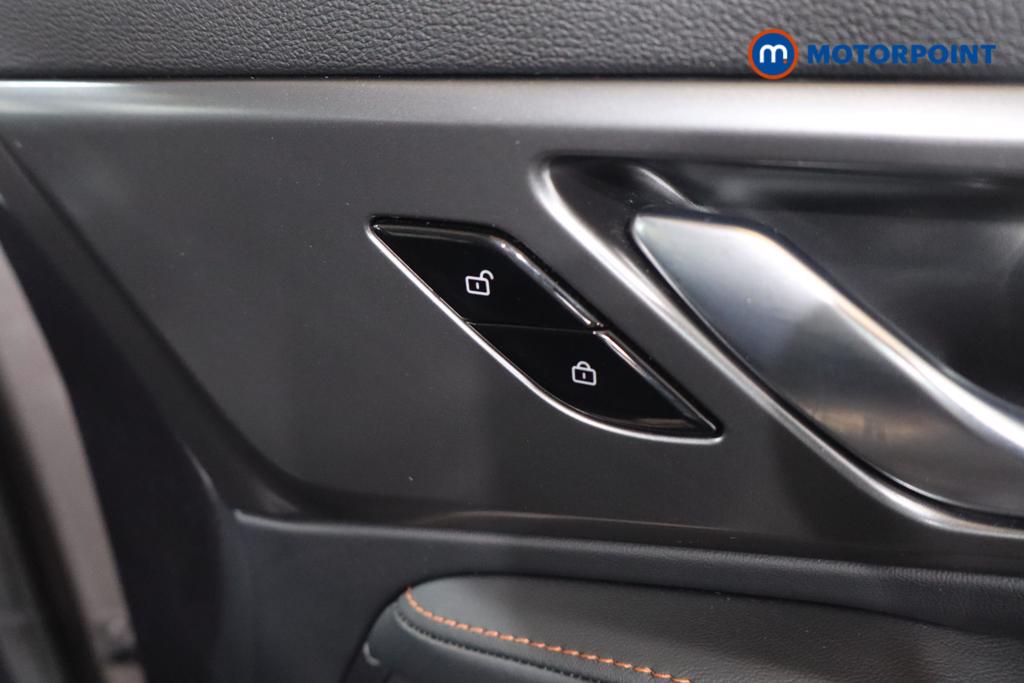 Mg Motor Uk HS Trophy Automatic Petrol-Electric Hybrid SUV - Stock Number (1630656) - 5th supplementary image