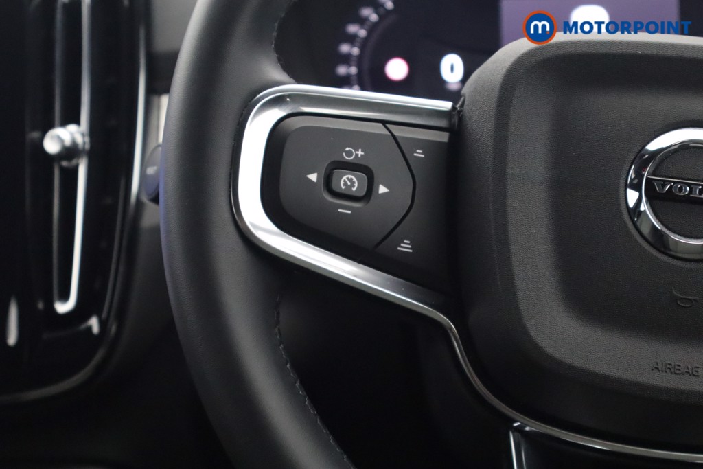 Volvo Xc40 Core Automatic Petrol SUV - Stock Number (1630753) - 8th supplementary image