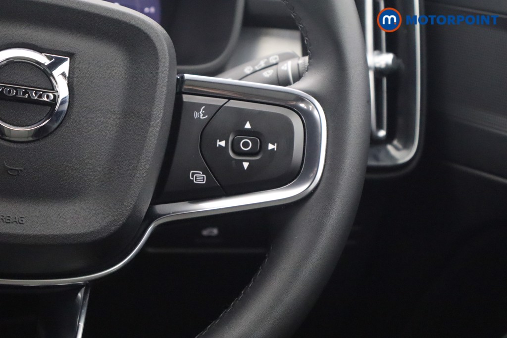 Volvo Xc40 Core Automatic Petrol SUV - Stock Number (1630753) - 9th supplementary image