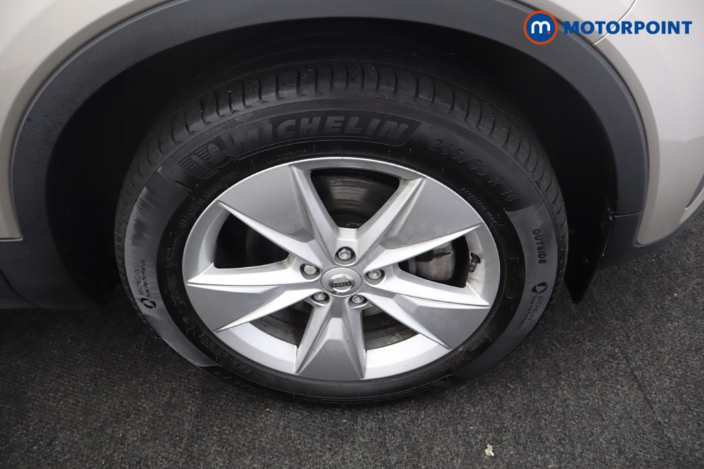 Volvo Xc40 Core Automatic Petrol SUV - Stock Number (1630753) - 35th supplementary image