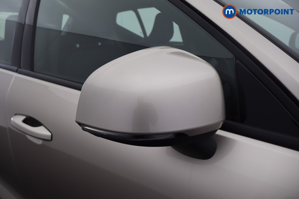 Volvo Xc40 Core Automatic Petrol SUV - Stock Number (1630753) - 39th supplementary image