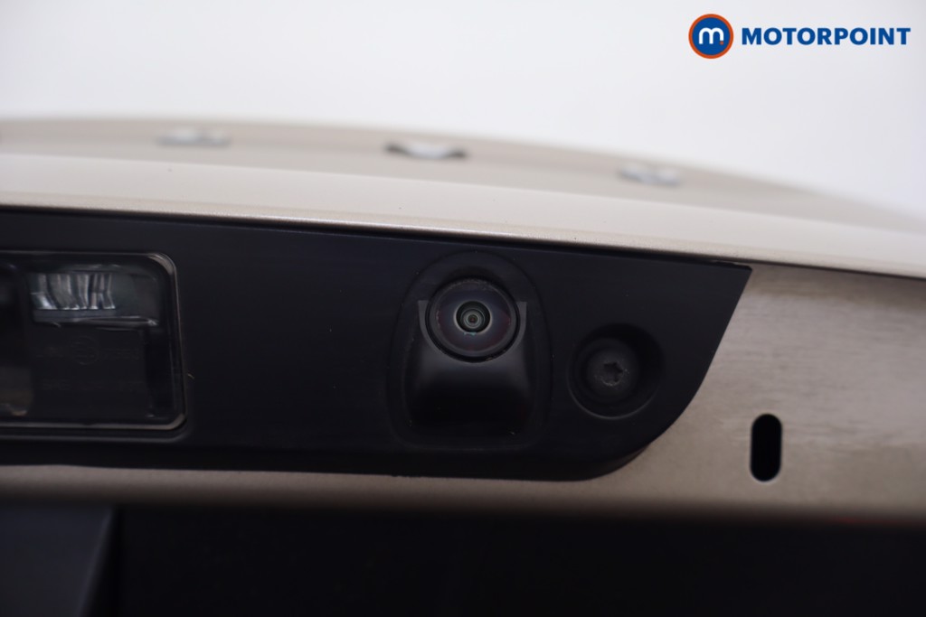 Volvo Xc40 Core Automatic Petrol SUV - Stock Number (1630753) - 44th supplementary image