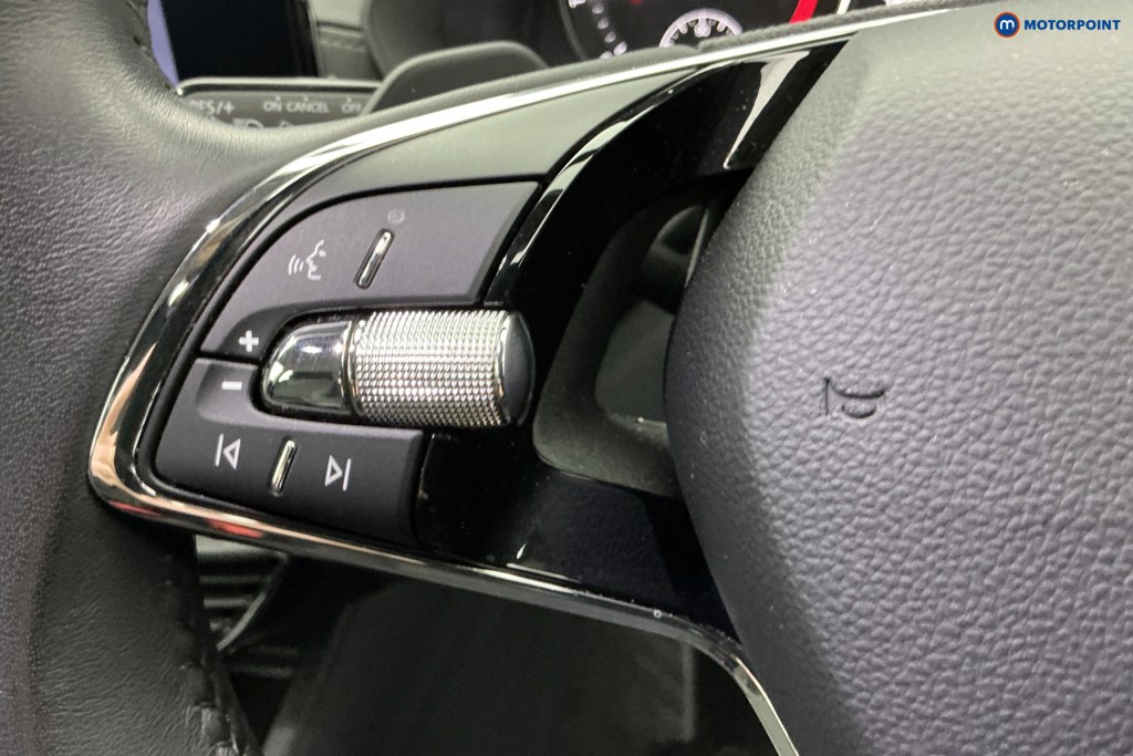 Skoda Octavia SE Automatic Petrol Hatchback - Stock Number (1630800) - 22nd supplementary image