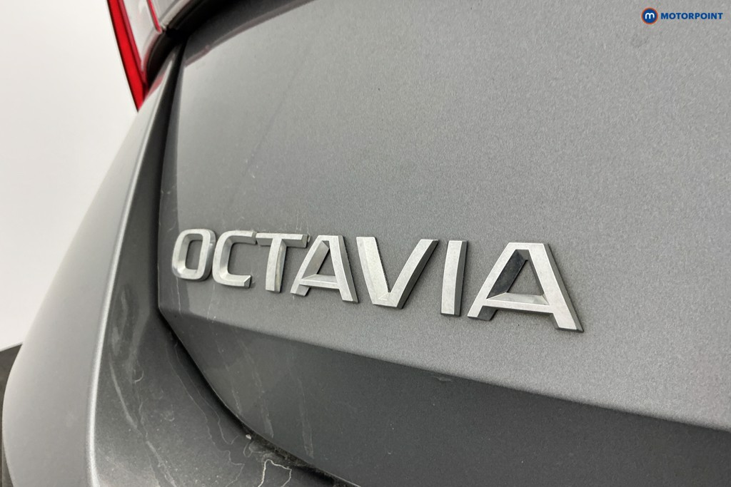 Skoda Octavia SE Automatic Petrol Hatchback - Stock Number (1630800) - 33rd supplementary image