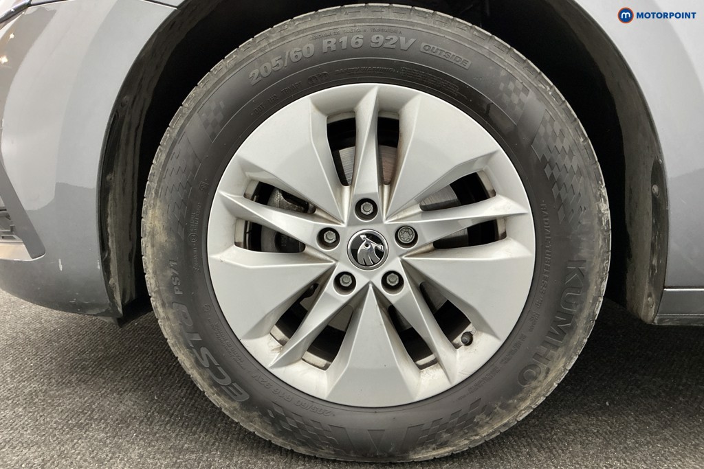 Skoda Octavia SE Automatic Petrol Hatchback - Stock Number (1630800) - 34th supplementary image