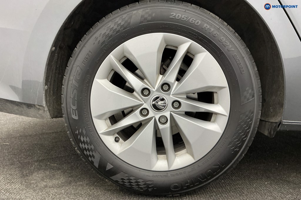 Skoda Octavia SE Automatic Petrol Hatchback - Stock Number (1630800) - 36th supplementary image