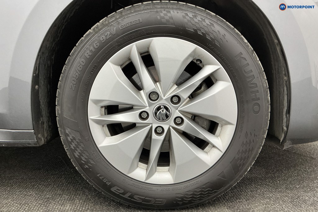 Skoda Octavia SE Automatic Petrol Hatchback - Stock Number (1630800) - 37th supplementary image