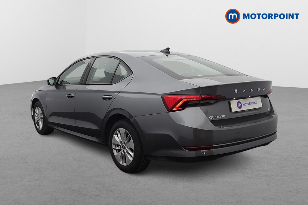 Skoda Octavia SE Automatic Petrol Hatchback - Stock Number (1630800) - Passenger side rear corner