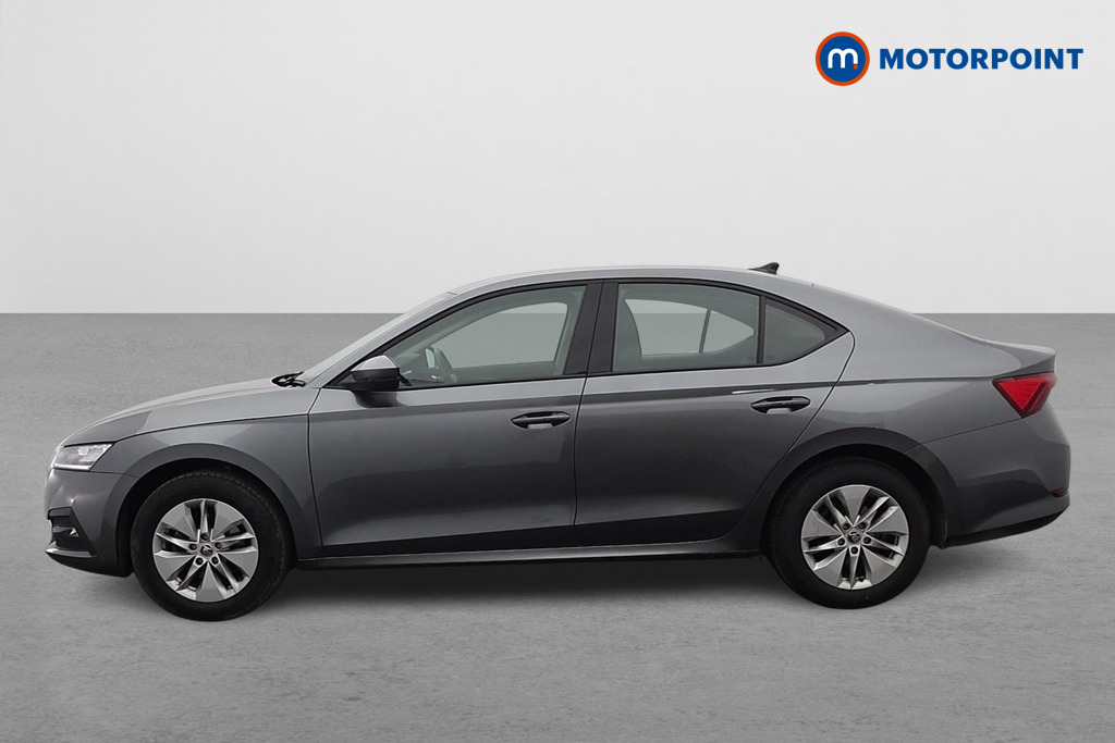 Skoda Octavia SE Automatic Petrol Hatchback - Stock Number (1630800) - Passenger side