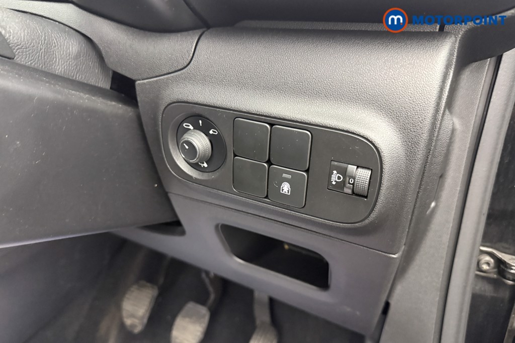 Citroen C3 Saint James Manual Petrol Hatchback - Stock Number (1631336) - 4th supplementary image