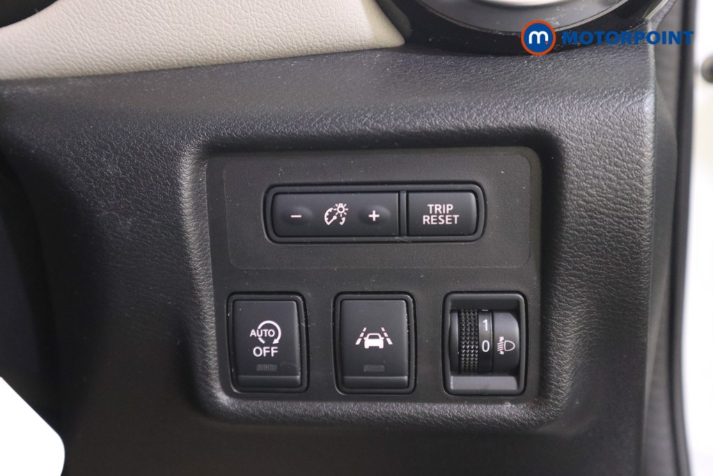 Nissan Micra N-Tec Manual Petrol Hatchback - Stock Number (1631566) - 10th supplementary image