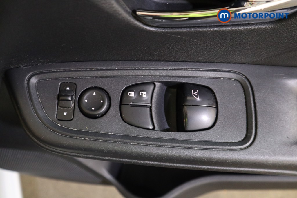 Nissan Micra N-Tec Manual Petrol Hatchback - Stock Number (1631566) - 14th supplementary image