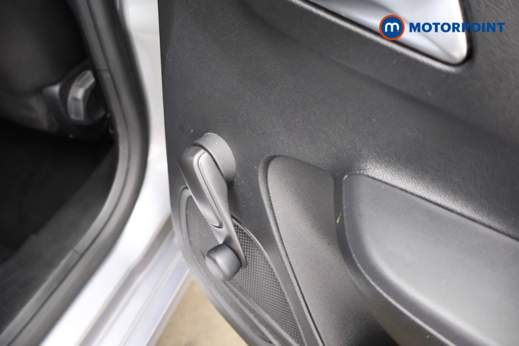 Vauxhall Corsa Se Premium Manual Petrol Hatchback - Stock Number (1631678) - 21st supplementary image