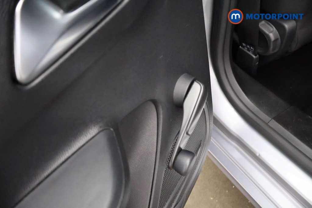 Vauxhall Corsa Se Premium Manual Petrol Hatchback - Stock Number (1631678) - 25th supplementary image