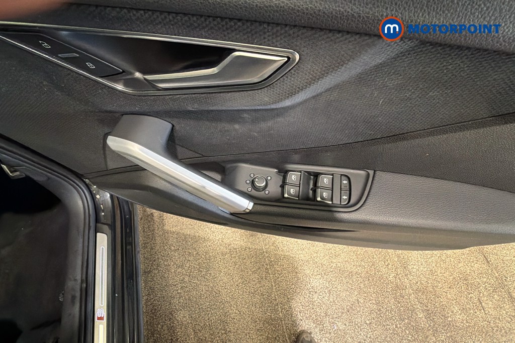 Audi Q2 Black Edition Automatic Petrol SUV - Stock Number (1631837) - 20th supplementary image