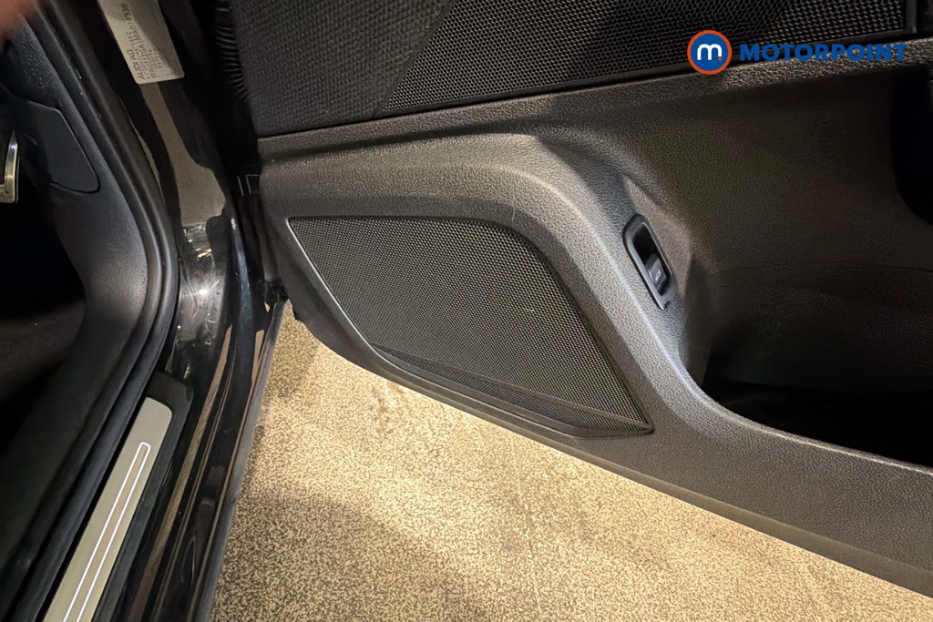 Audi Q2 Black Edition Automatic Petrol SUV - Stock Number (1631837) - 21st supplementary image