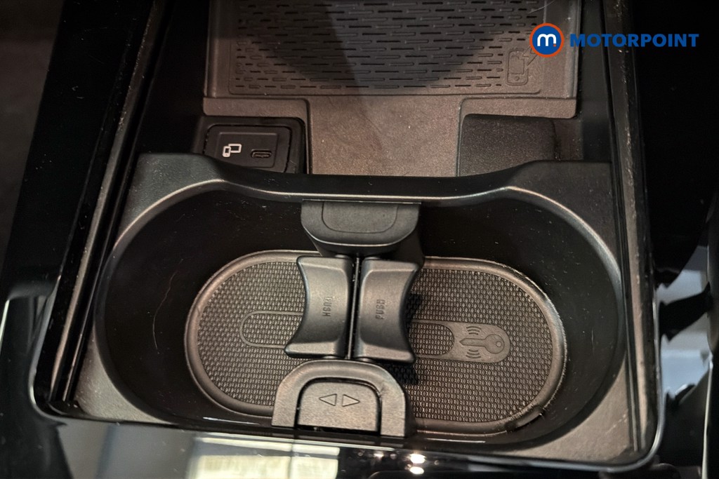 Mercedes-Benz A Class Amg Line Automatic Petrol Plug-In Hybrid Saloon - Stock Number (1631933) - 16th supplementary image