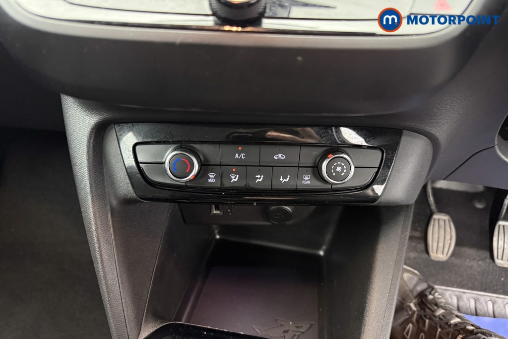 Vauxhall Corsa SE Manual Petrol Hatchback - Stock Number (1632193) - 9th supplementary image