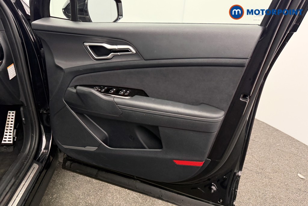 KIA Sportage Gt-Line Automatic Petrol-Electric Hybrid SUV - Stock Number (1632533) - 2nd supplementary image