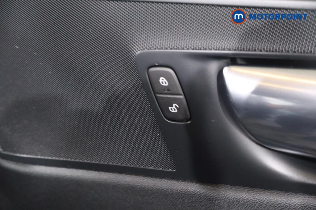 Volvo Xc60 Core Automatic Petrol SUV - Stock Number (1632538) - 11th supplementary image