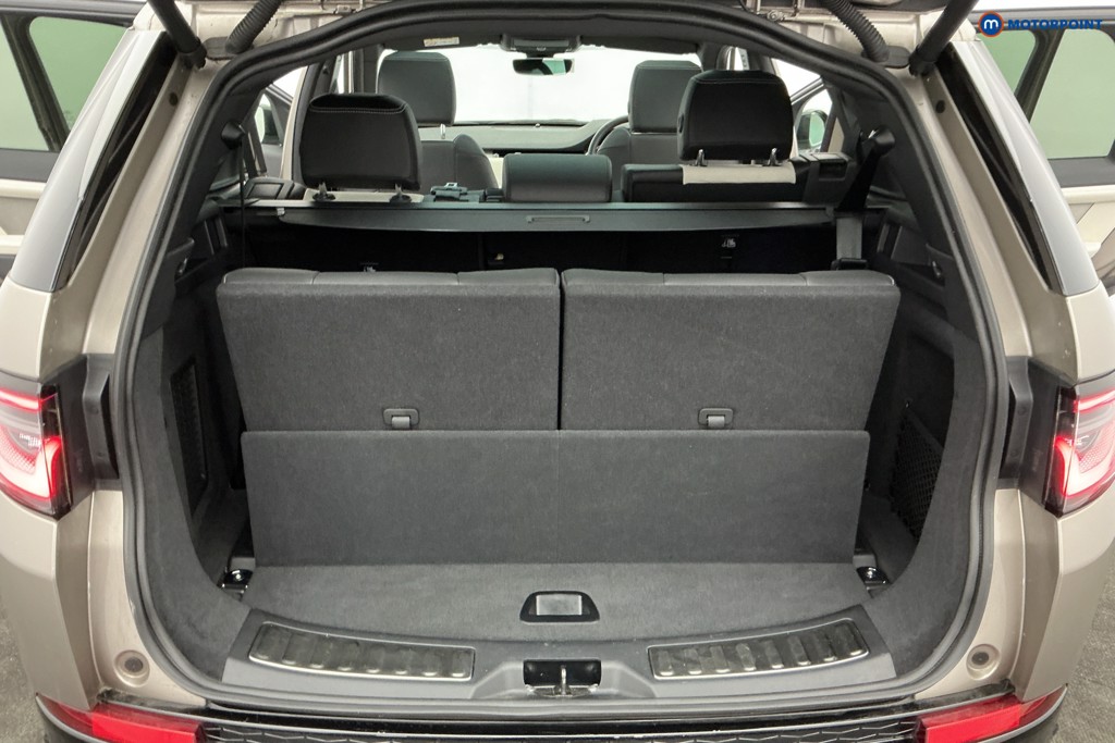 Land Rover Discovery Sport R-Dynamic Se Automatic Diesel SUV - Stock Number (1632637) - 3rd supplementary image