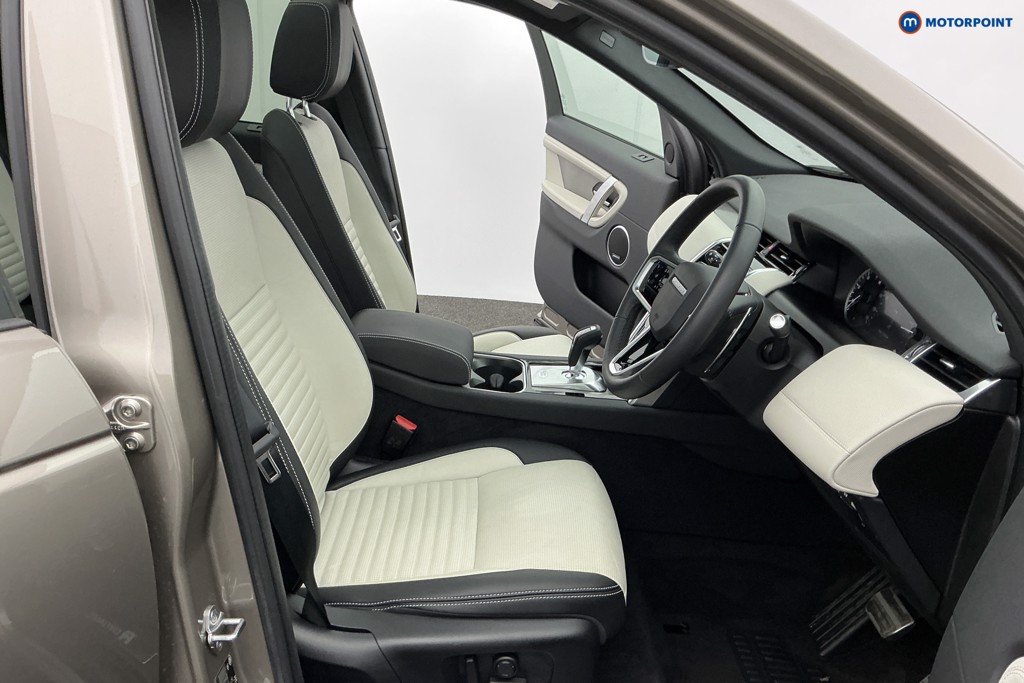 Land Rover Discovery Sport R-Dynamic Se Automatic Diesel SUV - Stock Number (1632637) - 9th supplementary image