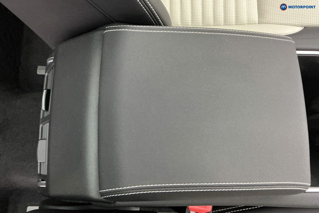 Land Rover Discovery Sport R-Dynamic Se Automatic Diesel SUV - Stock Number (1632637) - 20th supplementary image