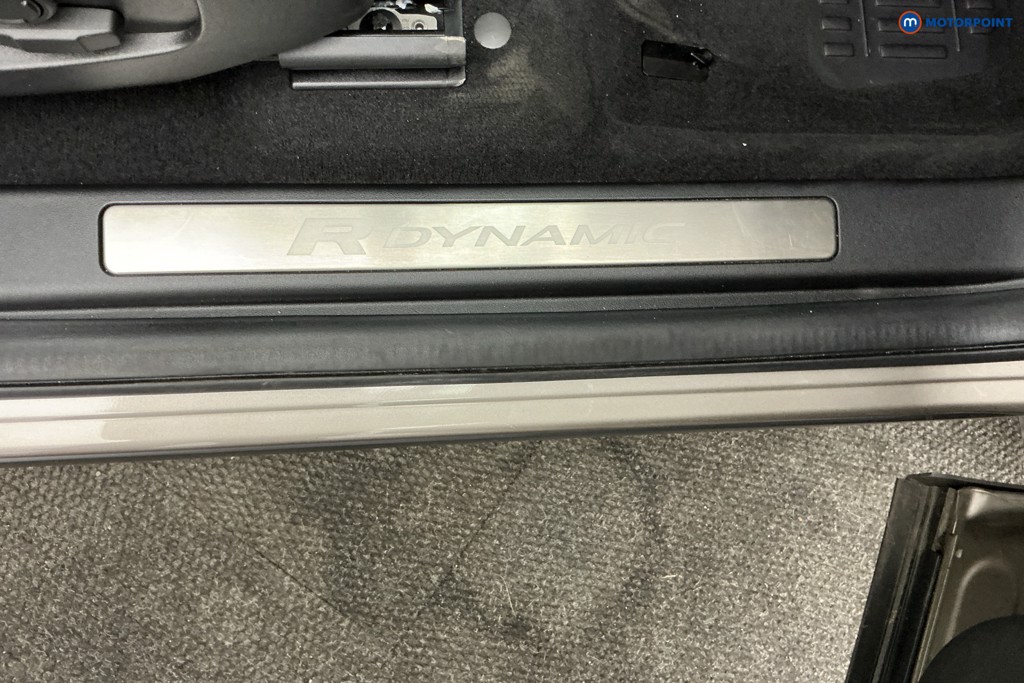 Land Rover Discovery Sport R-Dynamic Se Automatic Diesel SUV - Stock Number (1632637) - 35th supplementary image