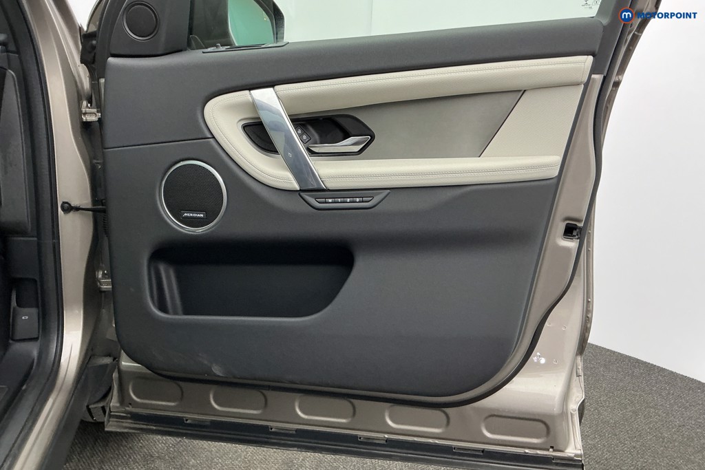 Land Rover Discovery Sport R-Dynamic Se Automatic Diesel SUV - Stock Number (1632637) - 36th supplementary image