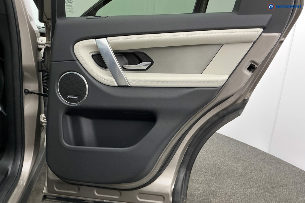 Land Rover Discovery Sport R-Dynamic Se Automatic Diesel SUV - Stock Number (1632637) - 40th supplementary image