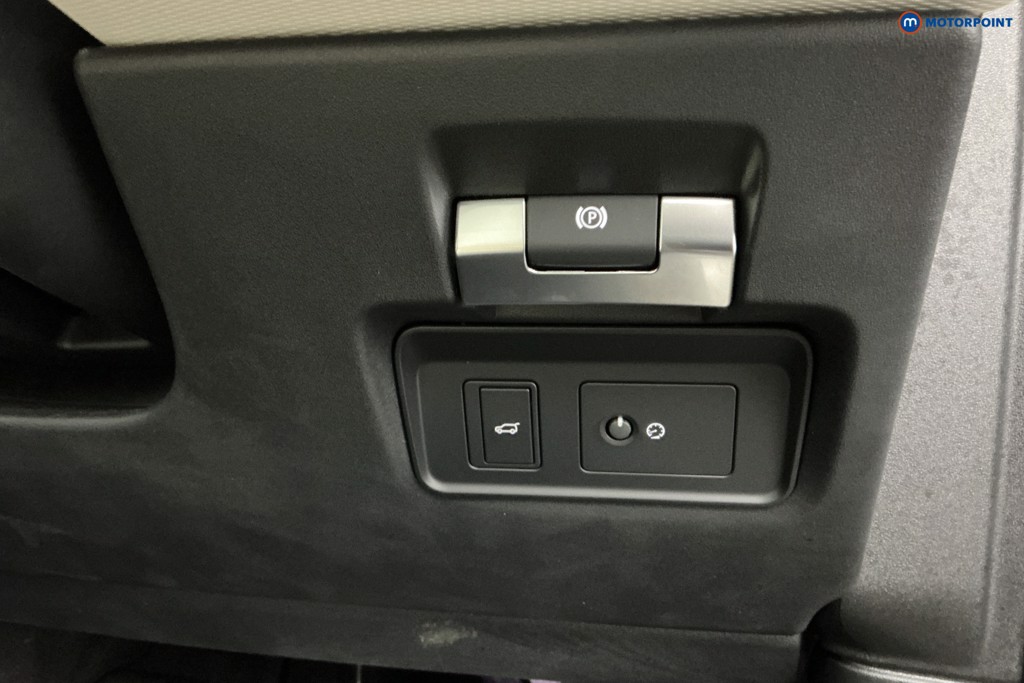 Land Rover Discovery Sport R-Dynamic Se Automatic Diesel SUV - Stock Number (1632637) - 43rd supplementary image