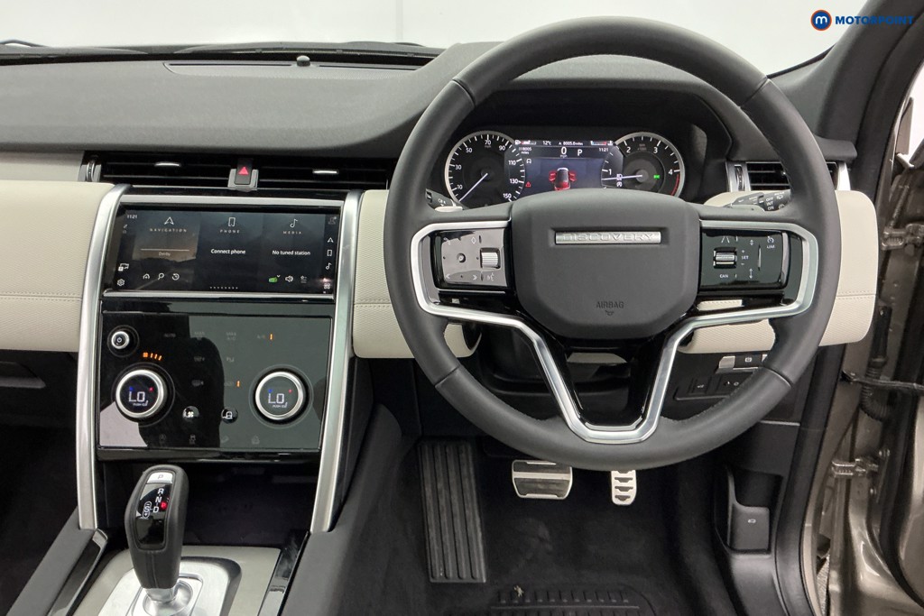 Land Rover Discovery Sport R-Dynamic Se Automatic Diesel SUV - Stock Number (1632637) - 1st supplementary image
